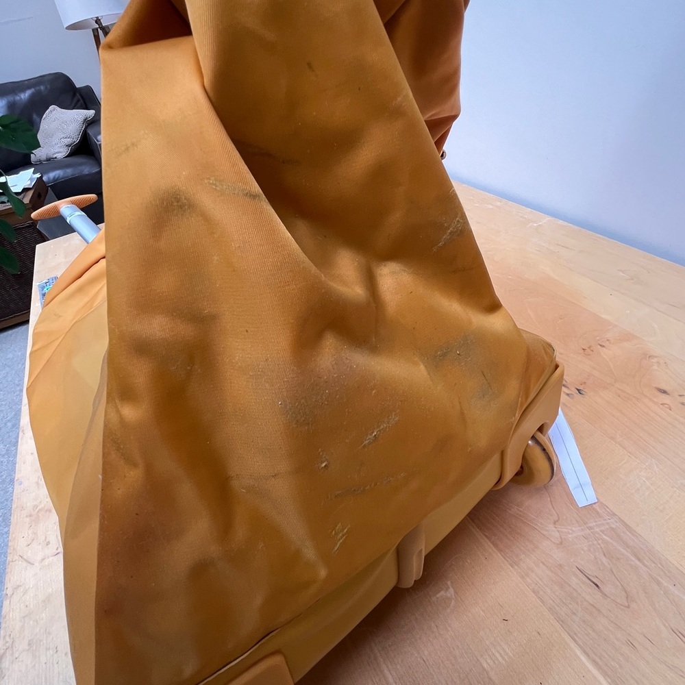 Chic Mustard Leather Rolling Tote Bag - Picture 7 of 16